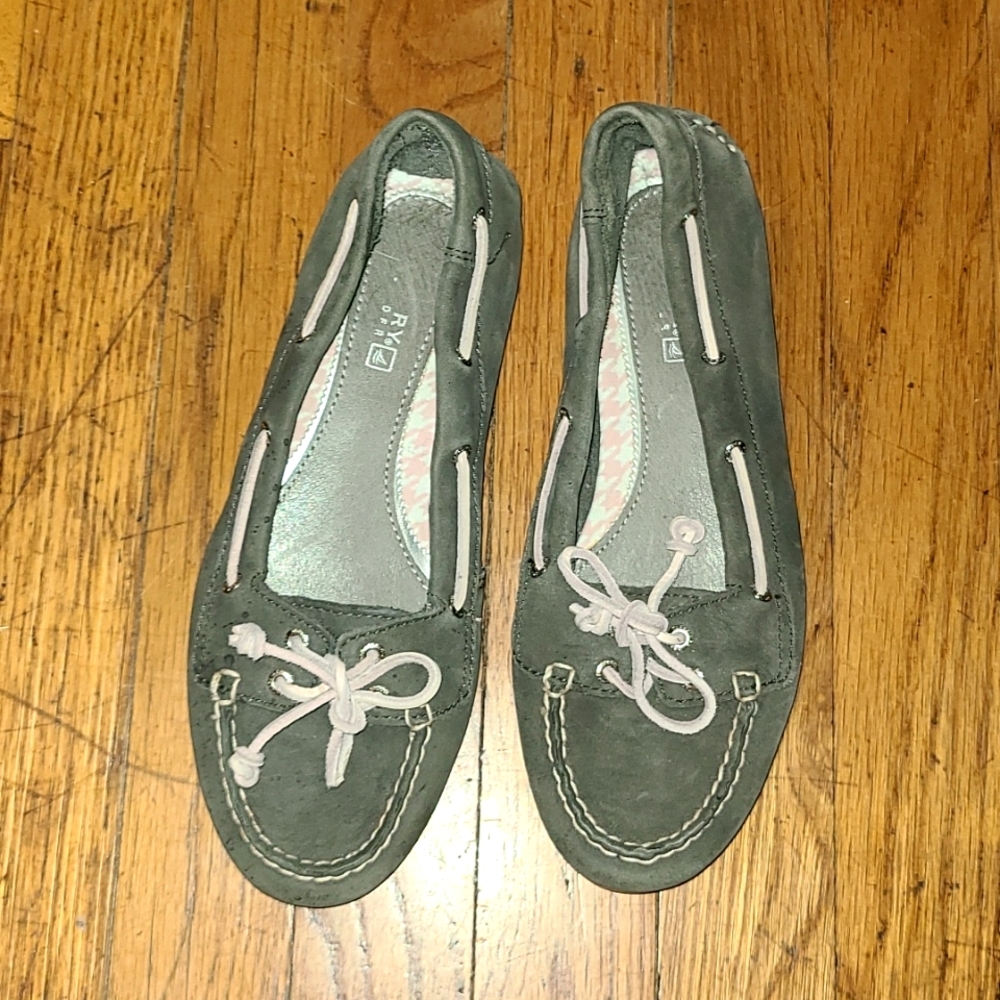 Sperry Ballet Flat Boat Shoes Grey and Pink Suede